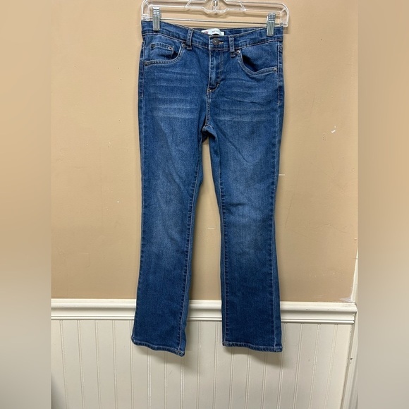 Levis Girls Jeans Size 12 Regular Blue Denim Bootcut Stretch Adjustable Waist - Picture 1 of 5
